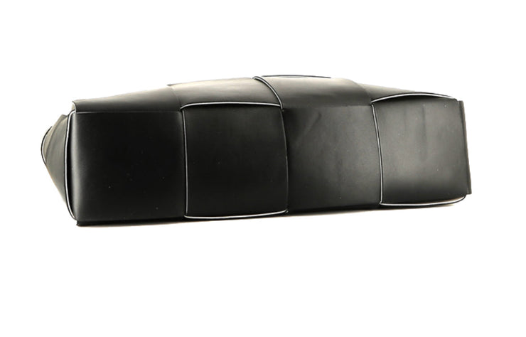 Cintura Bottega Veneta Cassette in pelle intrecciata nera