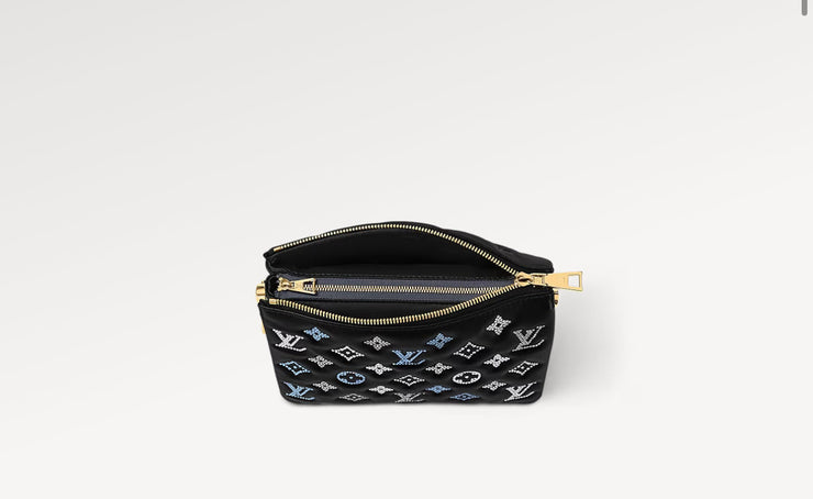 M23582
Borsa Coussin BB