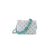 M23617
Borsa Coussin BB