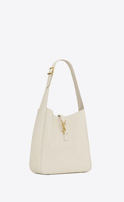 BORSA LE 5 À 7 GRANDE E MORBIDA IN PELLE LISCIA 2 450 €