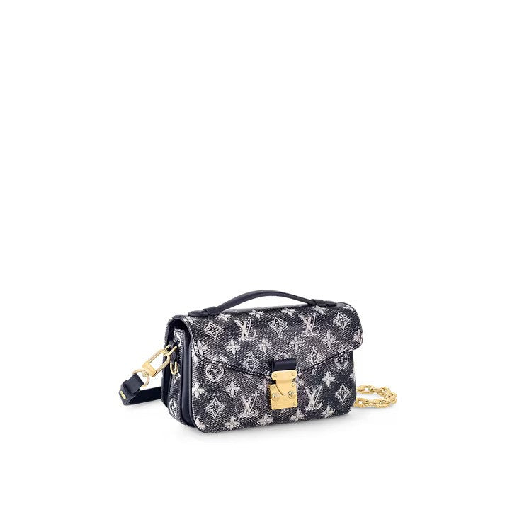 M22834 Pochette Métis East West